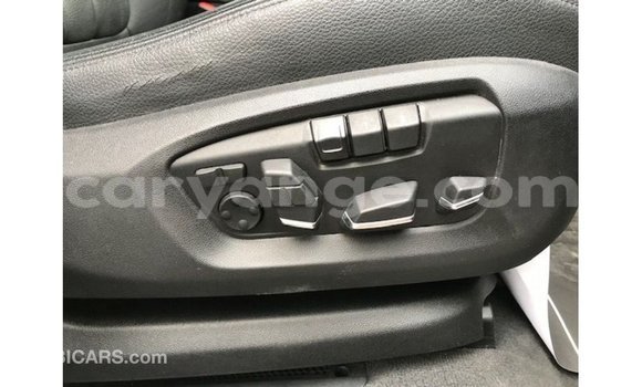 Acheter Import Voiture BMW X6 Noir à Import - Dubai, Namibie Acheter Import Voiture BMW X6 Noir à Import - Dubai, Namibie