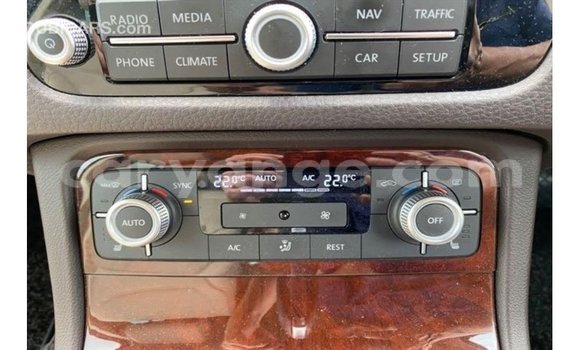 Acheter Import Voiture Volkswagen Touareg Autre à Import - Dubai, Namibie Acheter Import Voiture Volkswagen Touareg Autre à Import - Dubai, Namibie