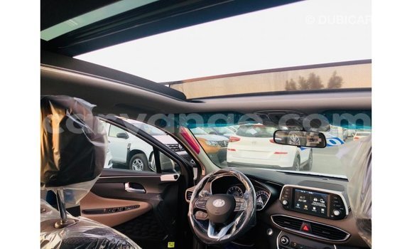 Acheter Import Voiture Hyundai Santa Fe Marron à Import - Dubai, Namibie Acheter Import Voiture Hyundai Santa Fe Marron à Import - Dubai, Namibie