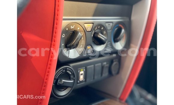 Acheter Import Voiture Toyota Fortuner Blanc à Import - Dubai, Namibie Acheter Import Voiture Toyota Fortuner Blanc à Import - Dubai, Namibie