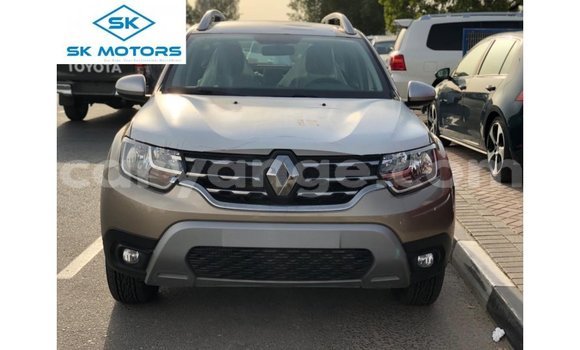 Acheter Import Voiture Renault Duster Beige à Import - Dubai, Namibie