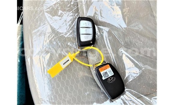 Buy Import Hyundai Elantra White Car in Import - Dubai in Namibia Buy Import Hyundai Elantra White Car in Import - Dubai in Namibia