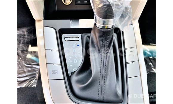 Buy Import Hyundai Elantra White Car in Import - Dubai in Namibia Buy Import Hyundai Elantra White Car in Import - Dubai in Namibia