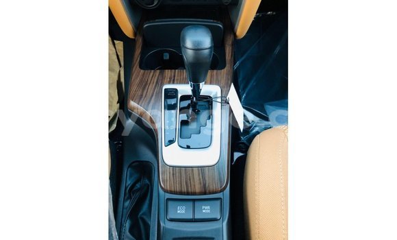 Acheter Import Voiture Toyota Fortuner Noir à Import - Dubai, Namibie Acheter Import Voiture Toyota Fortuner Noir à Import - Dubai, Namibie