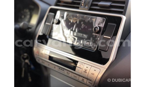 Acheter Import Voiture Toyota Prado Noir à Import - Dubai, Namibie Acheter Import Voiture Toyota Prado Noir à Import - Dubai, Namibie