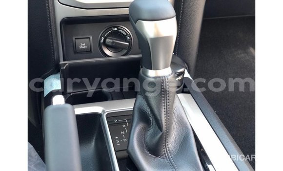 Acheter Import Voiture Toyota Prado Noir à Import - Dubai, Namibie Acheter Import Voiture Toyota Prado Noir à Import - Dubai, Namibie