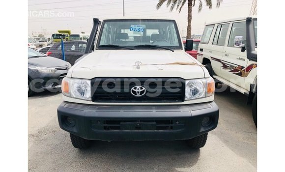 Buy Import Toyota Land Cruiser White Car in Import - Dubai in Namibia Buy Import Toyota Land Cruiser White Car in Import - Dubai in Namibia