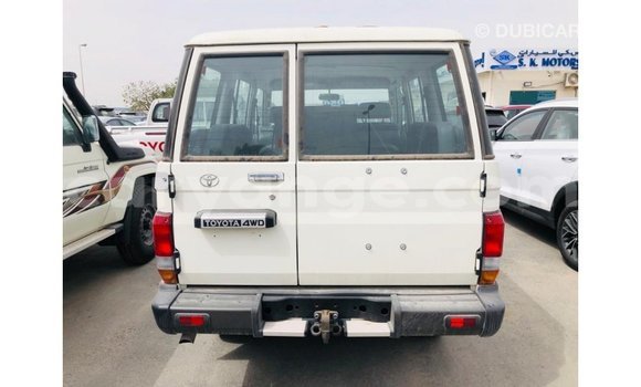 Buy Import Toyota Land Cruiser White Car in Import - Dubai in Namibia Buy Import Toyota Land Cruiser White Car in Import - Dubai in Namibia