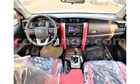 Buy Import Toyota Fortuner White Car in Import - Dubai in Namibia Buy Import Toyota Fortuner White Car in Import - Dubai in Namibia