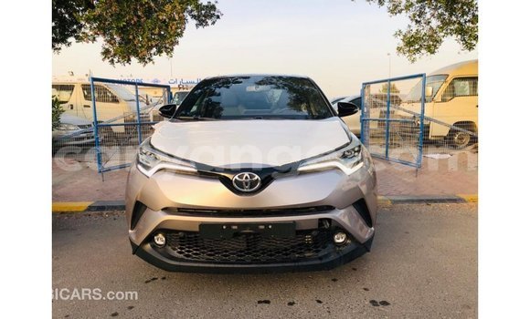Acheter Import Voiture Toyota C-HR Autre à Import - Dubai, Namibie Acheter Import Voiture Toyota C-HR Autre à Import - Dubai, Namibie