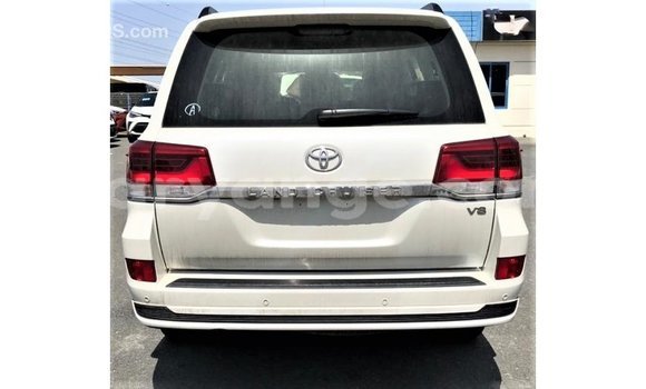 Buy Import Toyota Land Cruiser White Car in Import - Dubai in Namibia Buy Import Toyota Land Cruiser White Car in Import - Dubai in Namibia
