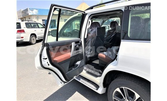 Buy Import Toyota Land Cruiser White Car in Import - Dubai in Namibia Buy Import Toyota Land Cruiser White Car in Import - Dubai in Namibia