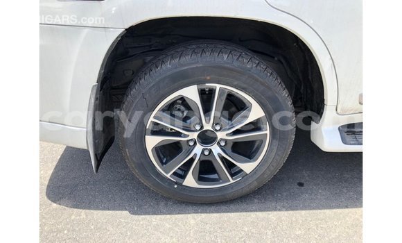Buy Import Toyota Land Cruiser White Car in Import - Dubai in Namibia Buy Import Toyota Land Cruiser White Car in Import - Dubai in Namibia