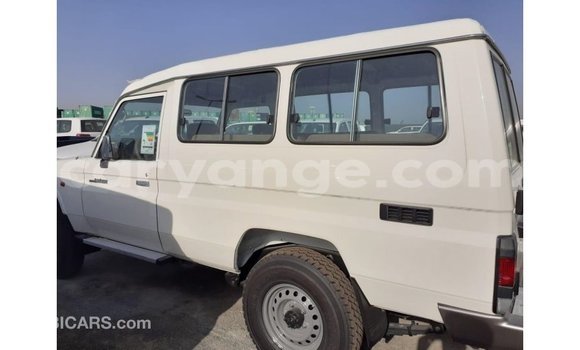 Buy Import Toyota Land Cruiser White Car in Import - Dubai in Namibia Buy Import Toyota Land Cruiser White Car in Import - Dubai in Namibia