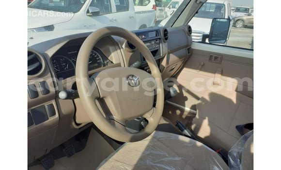 Buy Import Toyota Land Cruiser White Car in Import - Dubai in Namibia Buy Import Toyota Land Cruiser White Car in Import - Dubai in Namibia