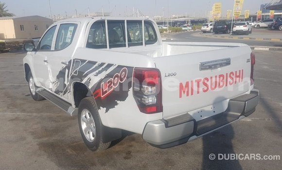 Buy Import Mitsubishi L200 White Car in Import - Dubai in Namibia Buy Import Mitsubishi L200 White Car in Import - Dubai in Namibia