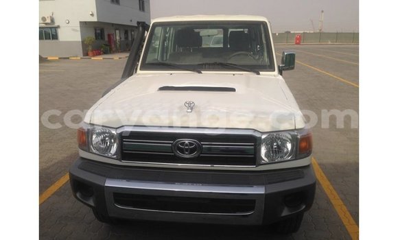 Buy Import Toyota Land Cruiser White Car in Import - Dubai in Namibia Buy Import Toyota Land Cruiser White Car in Import - Dubai in Namibia