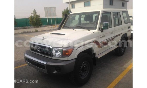 Buy Import Toyota Land Cruiser White Car in Import - Dubai in Namibia Buy Import Toyota Land Cruiser White Car in Import - Dubai in Namibia