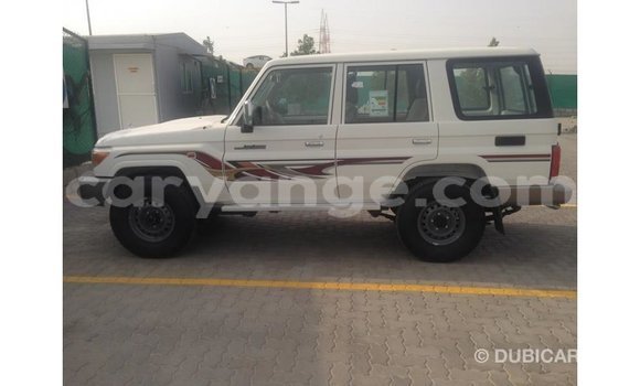 Buy Import Toyota Land Cruiser White Car in Import - Dubai in Namibia Buy Import Toyota Land Cruiser White Car in Import - Dubai in Namibia