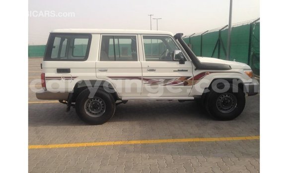 Buy Import Toyota Land Cruiser White Car in Import - Dubai in Namibia Buy Import Toyota Land Cruiser White Car in Import - Dubai in Namibia