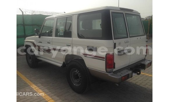 Buy Import Toyota Land Cruiser White Car in Import - Dubai in Namibia Buy Import Toyota Land Cruiser White Car in Import - Dubai in Namibia