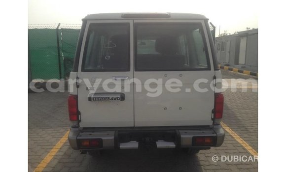 Buy Import Toyota Land Cruiser White Car in Import - Dubai in Namibia Buy Import Toyota Land Cruiser White Car in Import - Dubai in Namibia