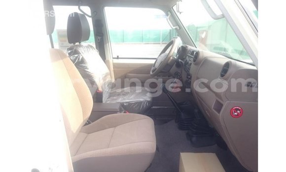 Buy Import Toyota Land Cruiser White Car in Import - Dubai in Namibia Buy Import Toyota Land Cruiser White Car in Import - Dubai in Namibia