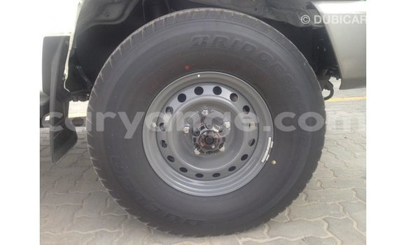 Buy Import Toyota Land Cruiser White Car in Import - Dubai in Namibia Buy Import Toyota Land Cruiser White Car in Import - Dubai in Namibia