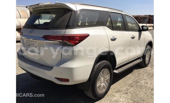Buy Import Toyota Fortuner White Car in Import - Dubai in Namibia Buy Import Toyota Fortuner White Car in Import - Dubai in Namibia