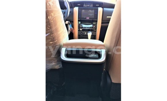 Buy Import Toyota Fortuner White Car in Import - Dubai in Namibia Buy Import Toyota Fortuner White Car in Import - Dubai in Namibia