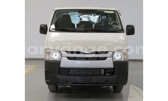 Buy Import Toyota 4Runner White Car in Import - Dubai in Namibia
