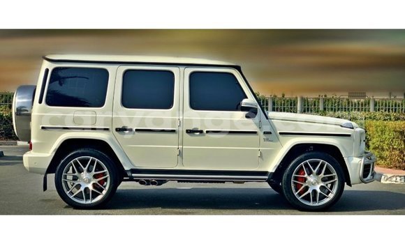 Acheter Import Voiture Mercedes-Benz 190 Blanc à Import - Dubai, Namibie Acheter Import Voiture Mercedes-Benz 190 Blanc à Import - Dubai, Namibie