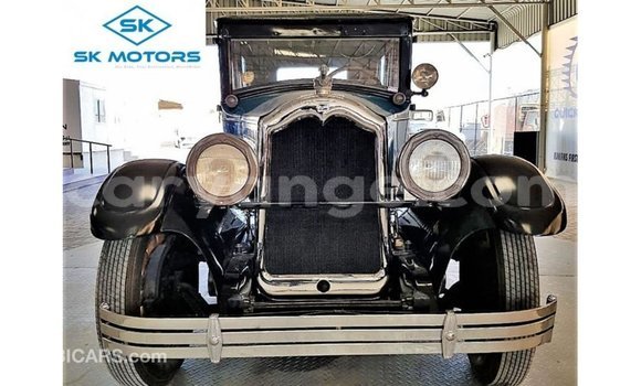 Acheter Import Voiture Buick Electra Bleu à Import - Dubai, Namibie Acheter Import Voiture Buick Electra Bleu à Import - Dubai, Namibie