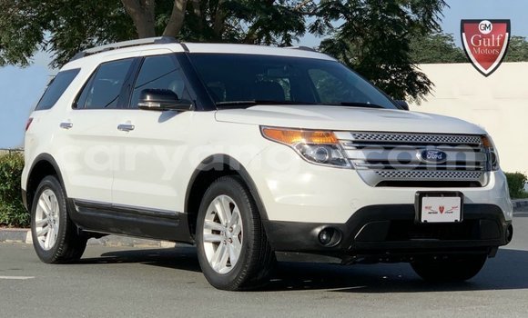 Buy Import Ford Explorer White Car in Import - Dubai in Namibia