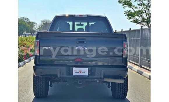 Acheter Import Voiture Ford Club Wagon Noir à Import - Dubai, Namibie Acheter Import Voiture Ford Club Wagon Noir à Import - Dubai, Namibie