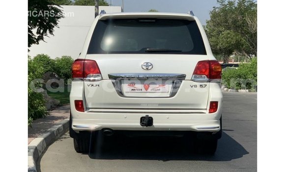 Buy Import Toyota Land Cruiser White Car in Import - Dubai in Namibia Buy Import Toyota Land Cruiser White Car in Import - Dubai in Namibia