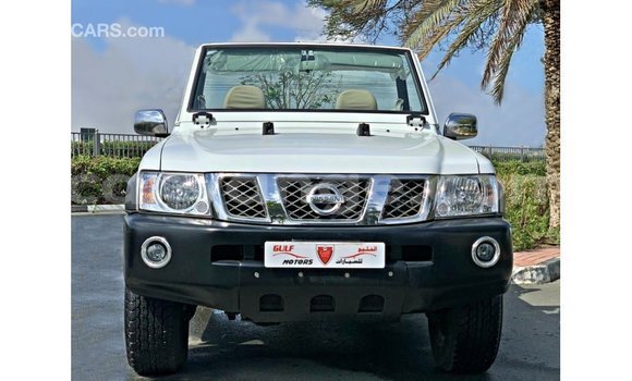Acheter Import Voiture Nissan Patrol Blanc à Import - Dubai, Namibie Acheter Import Voiture Nissan Patrol Blanc à Import - Dubai, Namibie