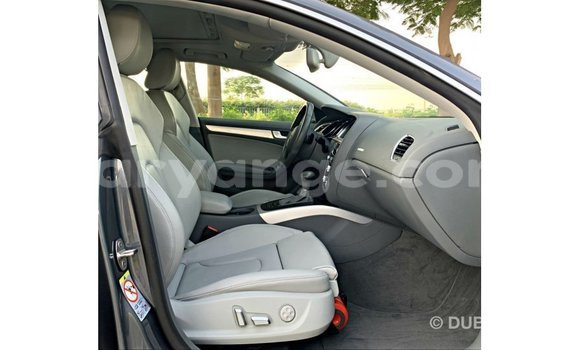 Acheter Import Voiture Audi 100 Autre à Import - Dubai, Namibie Acheter Import Voiture Audi 100 Autre à Import - Dubai, Namibie