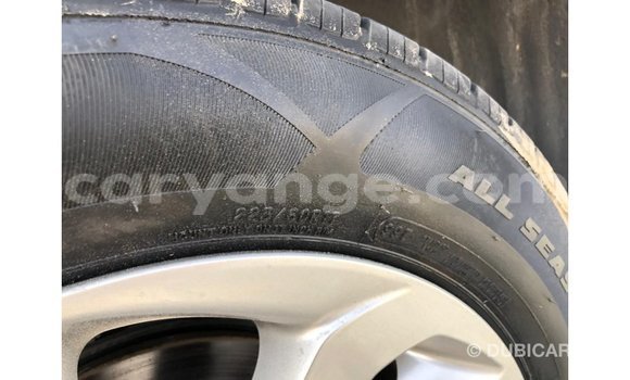 Acheter Import Voiture Hyundai Tucson Rouge à Import - Dubai, Namibie Acheter Import Voiture Hyundai Tucson Rouge à Import - Dubai, Namibie