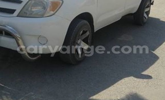 Buy Used Toyota Hilux White Car in Windhoek in Namibia Buy Used Toyota Hilux White Car in Windhoek in Namibia