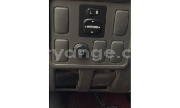 Acheter Import Voiture Toyota Hilux Blanc à Import - Dubai, Namibie Acheter Import Voiture Toyota Hilux Blanc à Import - Dubai, Namibie