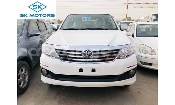Buy Import Toyota Fortuner White Car in Import - Dubai in Namibia