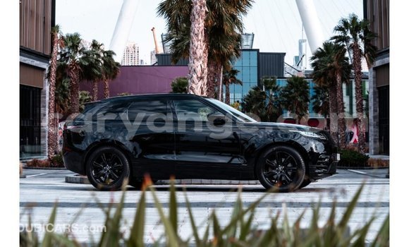 Acheter Import Voiture Land Rover Range Rover Noir à Import - Dubai, Namibie Acheter Import Voiture Land Rover Range Rover Noir à Import - Dubai, Namibie