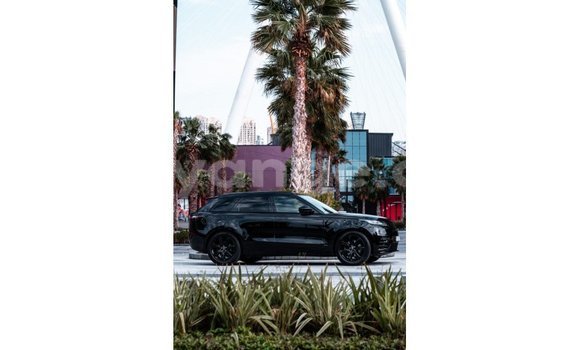 Acheter Import Voiture Land Rover Range Rover Noir à Import - Dubai, Namibie Acheter Import Voiture Land Rover Range Rover Noir à Import - Dubai, Namibie