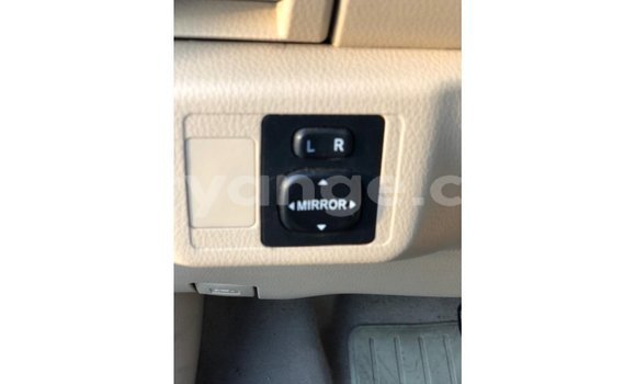 Acheter Import Voiture Toyota Yaris Blanc à Import - Dubai, Namibie Acheter Import Voiture Toyota Yaris Blanc à Import - Dubai, Namibie