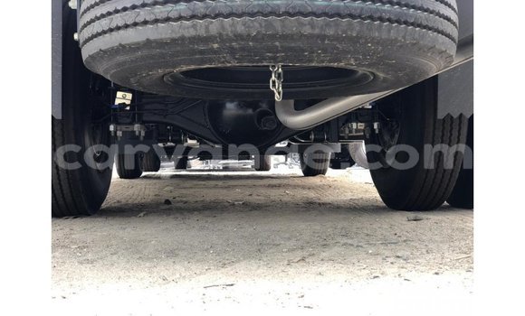 Acheter Import Voiture Isuzu Rodeo Blanc à Import - Dubai, Namibie Acheter Import Voiture Isuzu Rodeo Blanc à Import - Dubai, Namibie