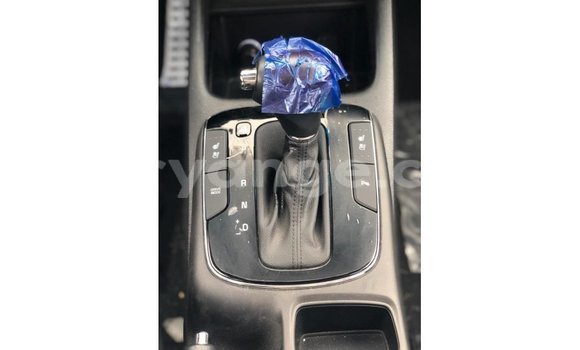 Acheter Import Voiture Kia Cerato Blanc à Import - Dubai, Namibie Acheter Import Voiture Kia Cerato Blanc à Import - Dubai, Namibie