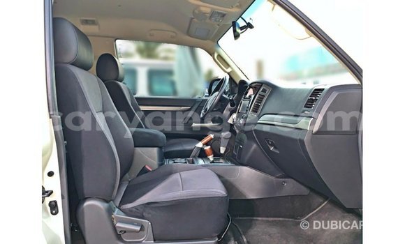 Buy Import Mitsubishi Pajero White Car in Import - Dubai in Namibia Buy Import Mitsubishi Pajero White Car in Import - Dubai in Namibia