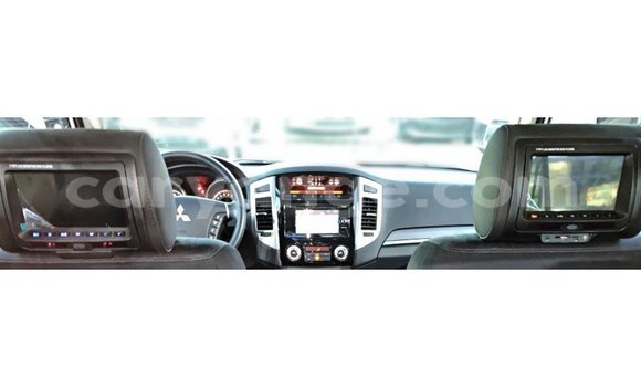 Buy Import Mitsubishi Pajero White Car in Import - Dubai in Namibia Buy Import Mitsubishi Pajero White Car in Import - Dubai in Namibia