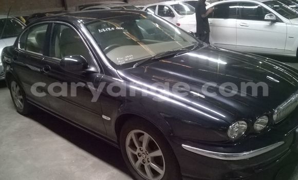 Buy Used Jaguar S–Type Black Car in Windhoek in Namibia